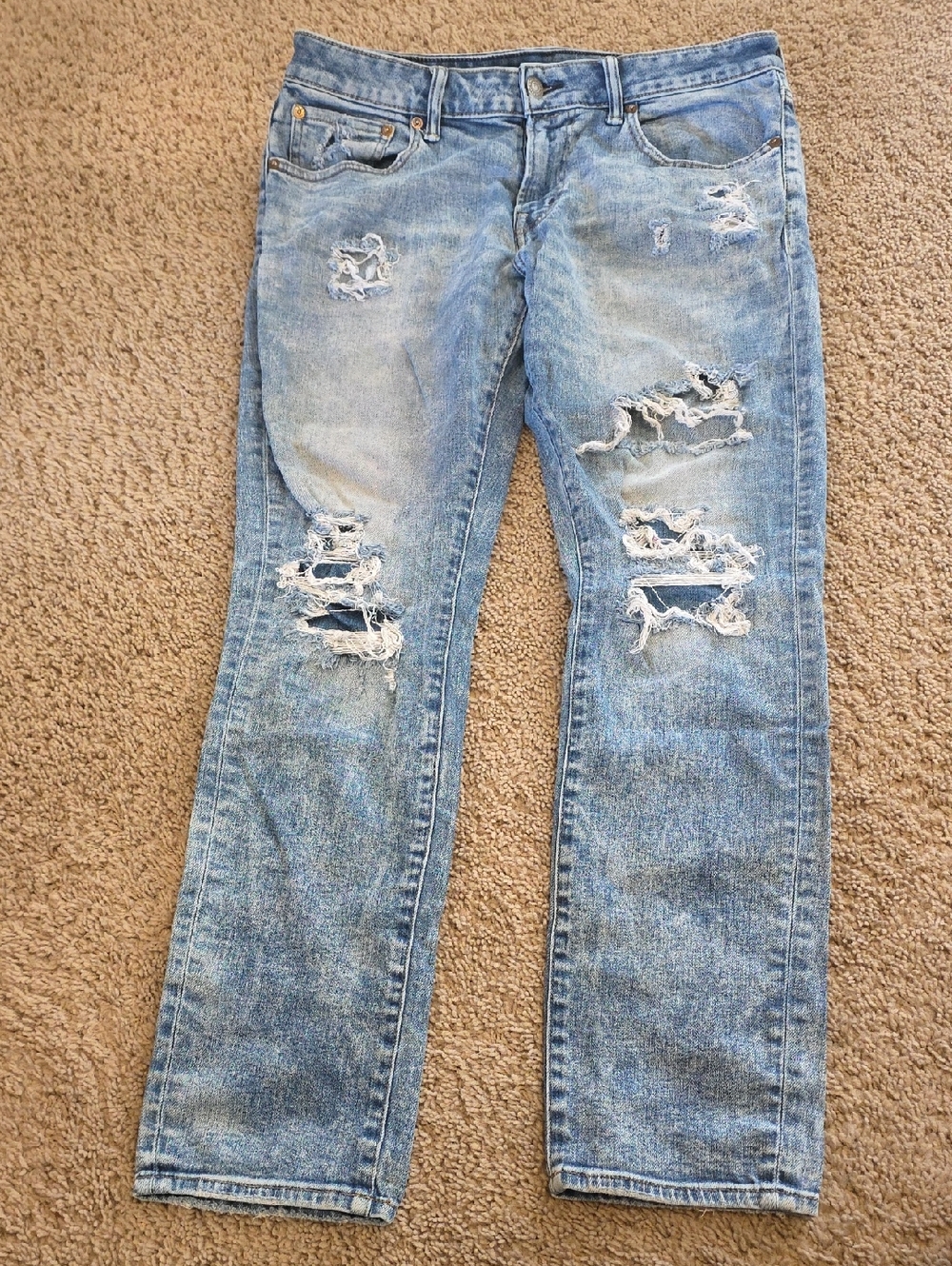 American Eagle Outfitters Light Blue Denim Jeans Next Level Airflex.